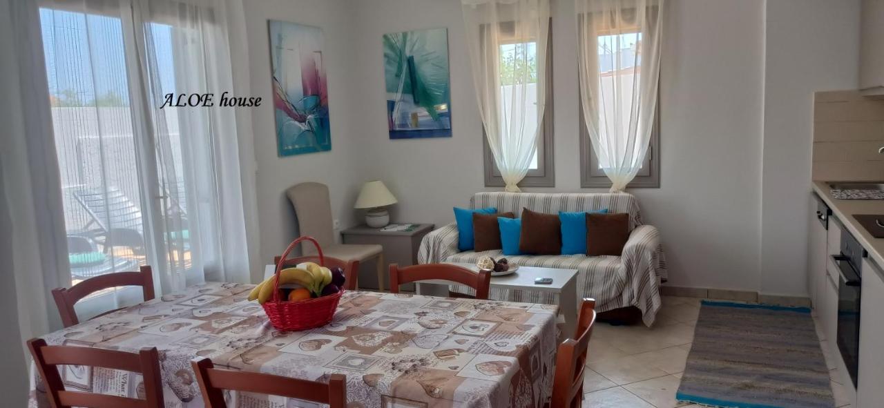 Arokaria Holiday Houses Platanes  Luaran gambar